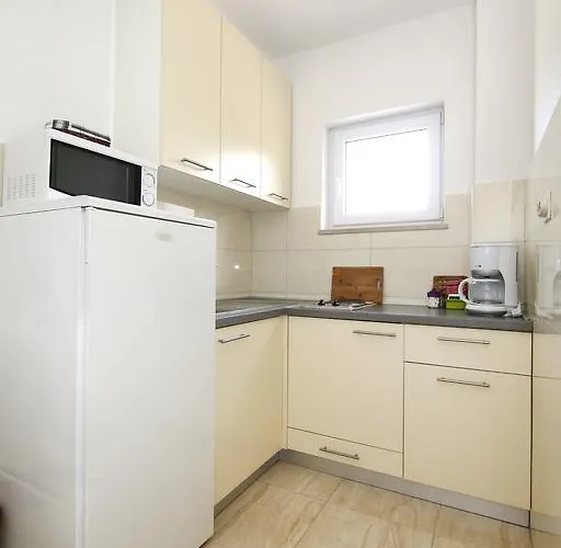 Nela Apartamento Podstrana